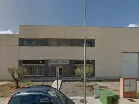 Nave industrial en calle Cataluña, 5